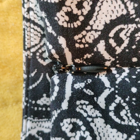 Skirt - Picture 4 of 4